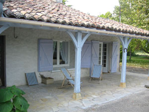 GITES DE MANDRAU SITUE DANS LE QUERCY BLANC. GTES DE FRANCE -